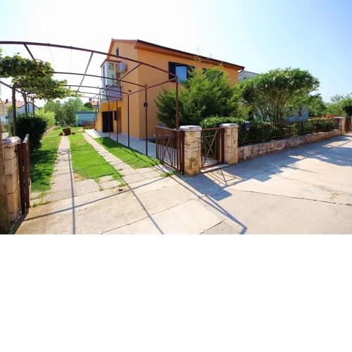 Apartment Serina