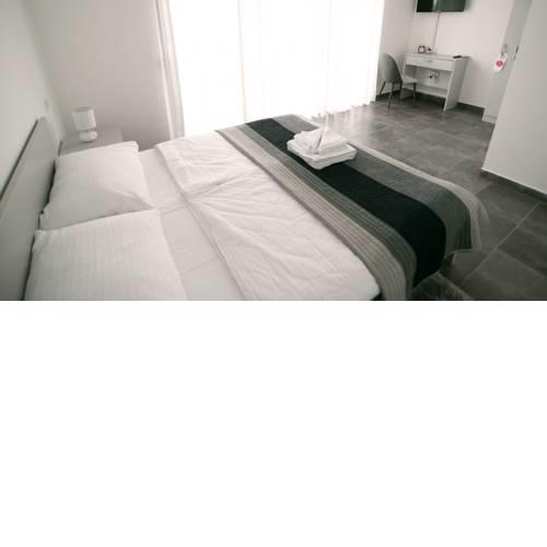 Filipovic rent a car & apartments