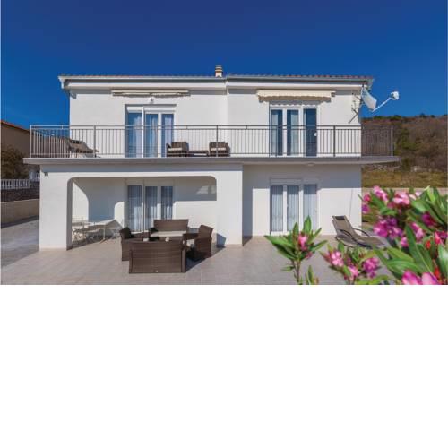 Five-Bedroom Holiday Home in Selce