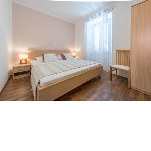 Fora Apartments