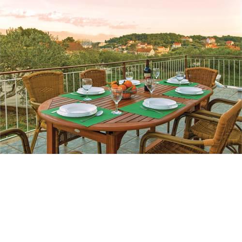 Four-Bedroom Holiday Home in Lumbarda