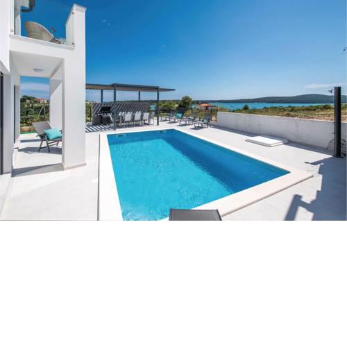 Four-Bedroom Holiday Home in Medulin