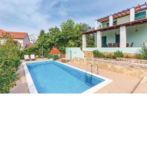 Four-Bedroom Holiday Home in Rogoznica