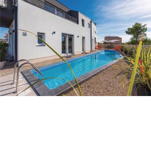 Four-Bedroom Holiday Home in Sibenik
