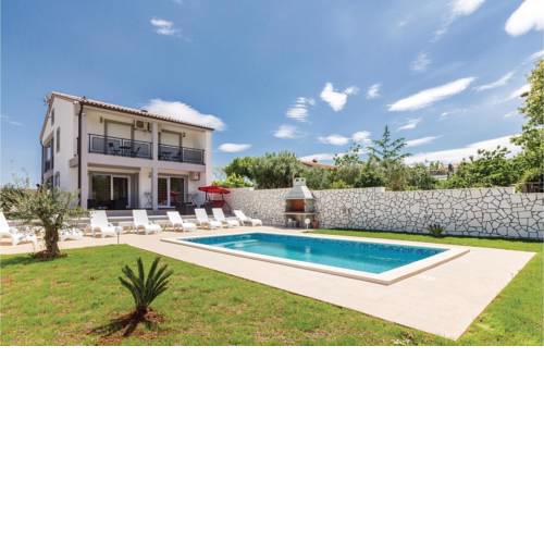 Four-Bedroom Holiday Home in Volme