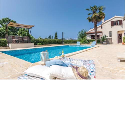 Four-Bedroom Holiday home with Sea View in Porec