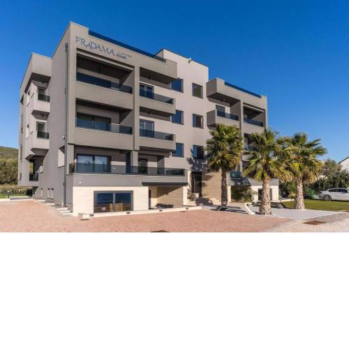 FRADAMA Blue A1 - Adriatic Luxury Villas