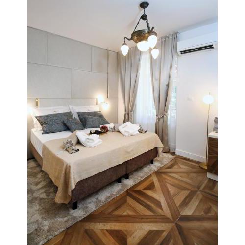 Garden Luxury Room