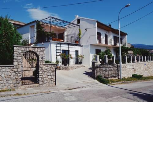 Gilja Apartments