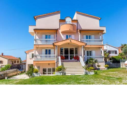 Guest House Garni