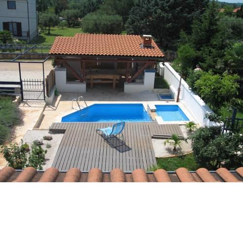 A Relaxing Holiday home with Private Pool in Vabriga