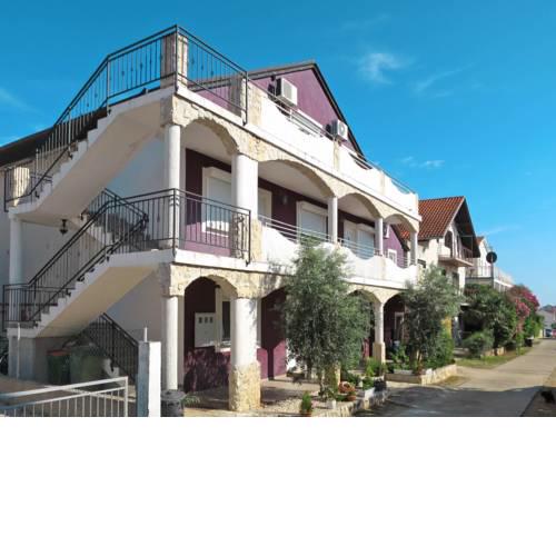 Haus Josip 200S