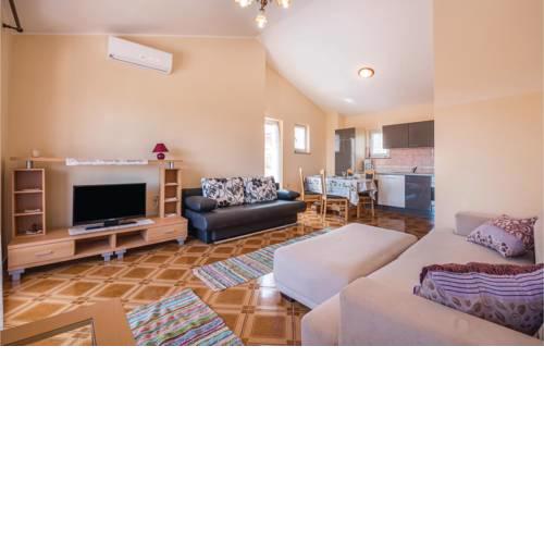 Holiday Apartment Betiga 2