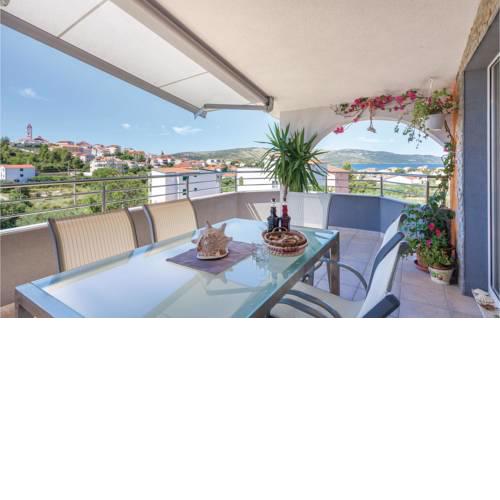 Holiday Apartment Seget Vranjica 02