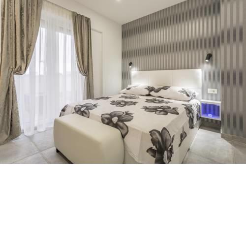 Holiday apartments Stobrec