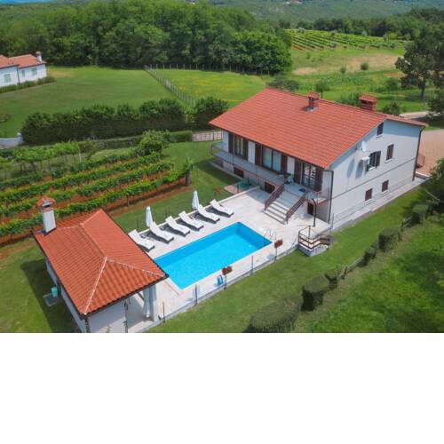 Holiday Home Ana