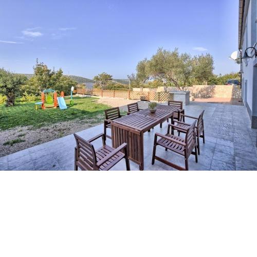 Holiday home Ante - garden terrace