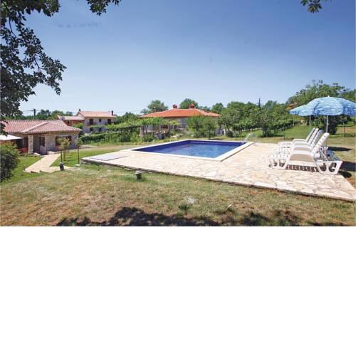 Holiday home Becici Cr
