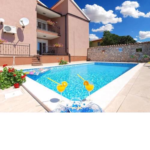 Holiday Home Belavici 7618