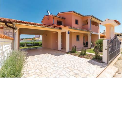 Holiday Home Betiga with a Fireplace 09
