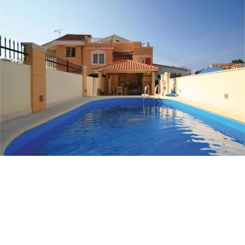 Holiday home Brodarica 2