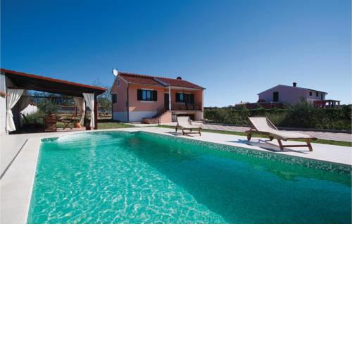 Holiday home Cukrici III