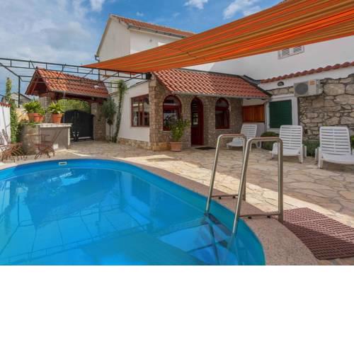 Holiday Home Dalmatian Stone House