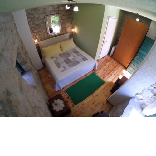 Holiday Home Dalmatinska Kuća