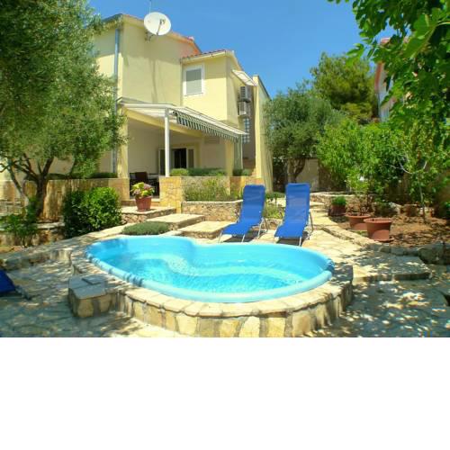 Holiday Home Darena