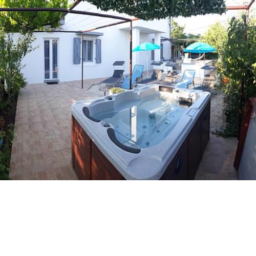 Holiday Home Dioniza