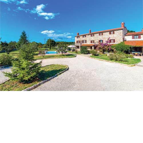 Holiday home Dobranova IV