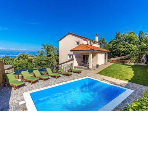 Holiday Home Domjan