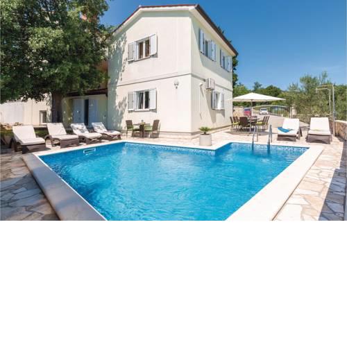 Holiday home Drenje 28
