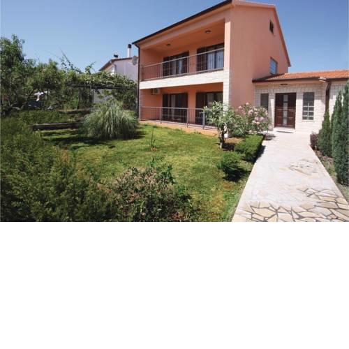 Holiday home Fazana Kuntrada