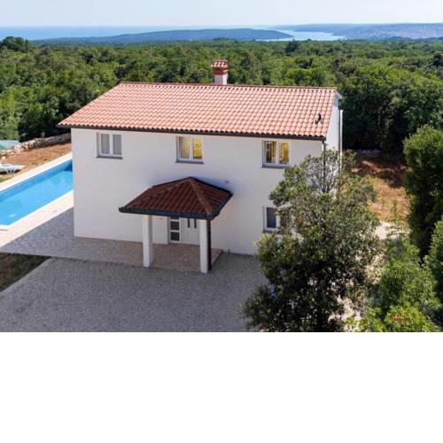 Holiday Home Gregor (LBN114)