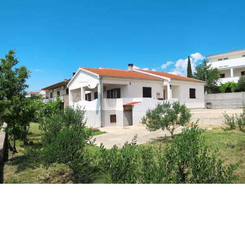 Holiday Home Haus Anatea (SRD414)