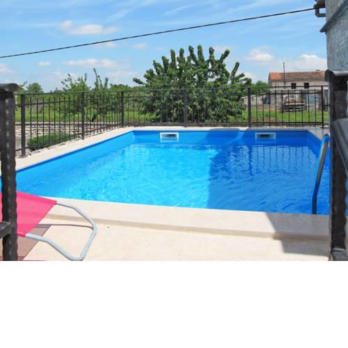 Holiday Home Haus Toni (VOJ351)