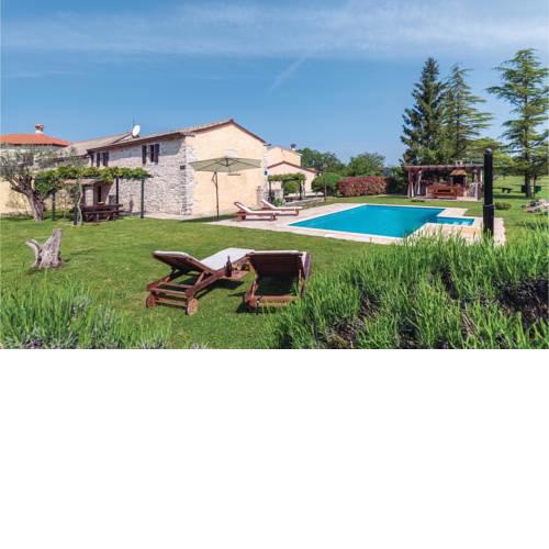 Holiday home Heki Cr