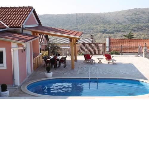 Holiday home in Bribir 15417