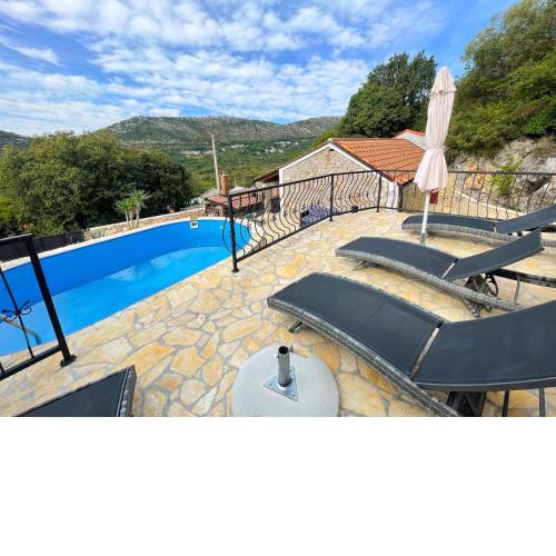 Holiday home in Bribir 42275