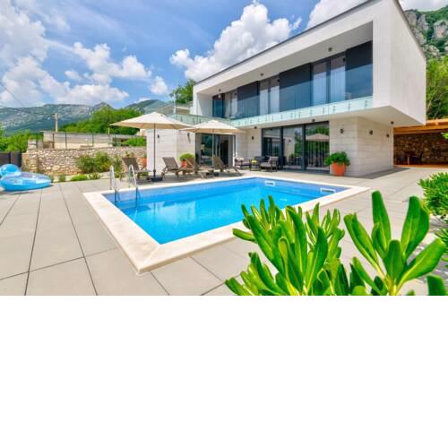 Holiday home in Grizane 39043