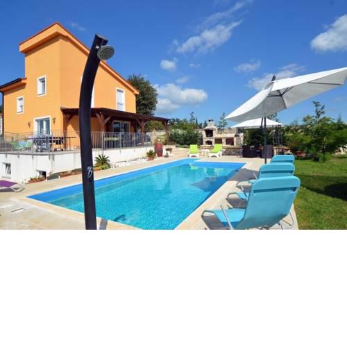 Holiday home in Kurili/Istrien 11739