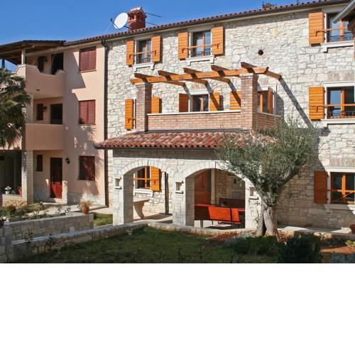 Holiday home in Medulin/Istrien 9006