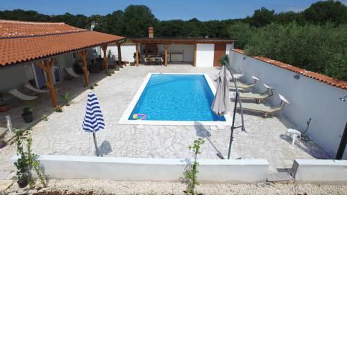 Holiday home in Vinkuran/Istrien 37927