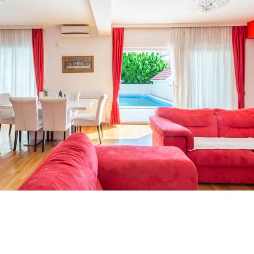Holiday Home Jure