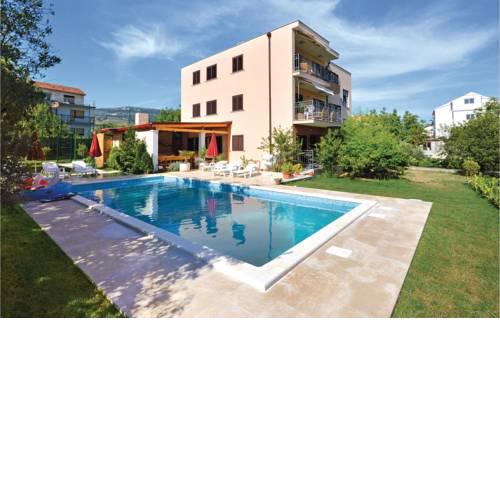 Holiday home Kastel Stafilic 47 with Outdoor Swimmingpool