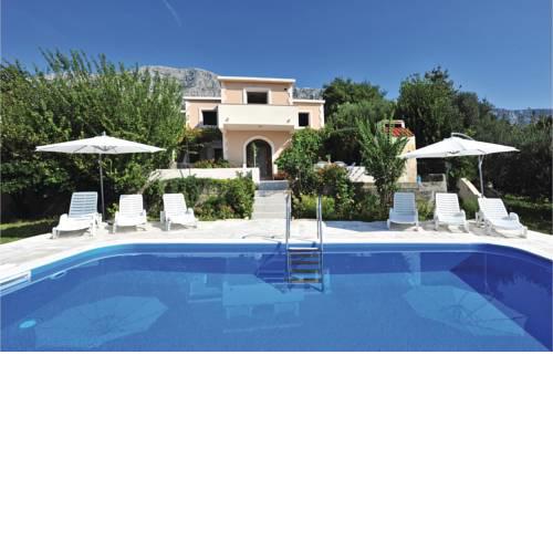 Holiday home Kastel Sucurac 39