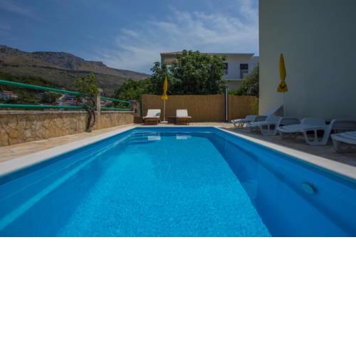Holiday Home Luka