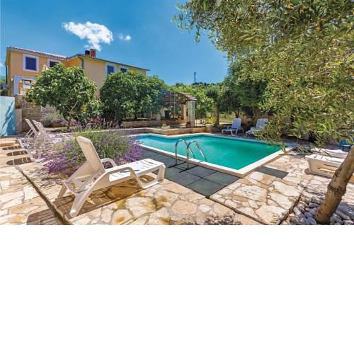 Holiday home Medulin 33
