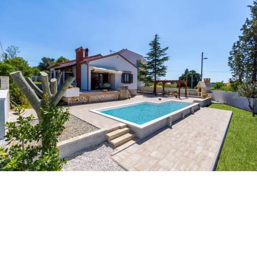 Holiday Home Mestrovic